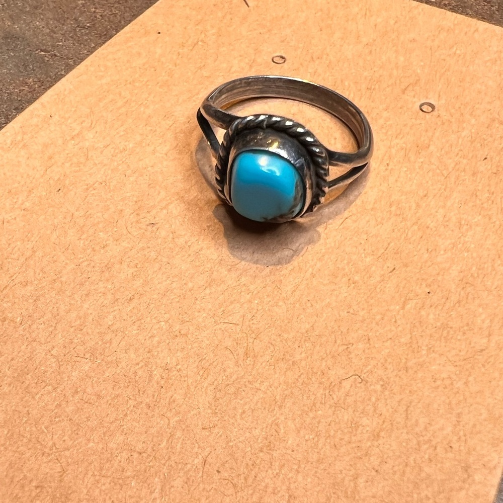 Turquoise ring - Picture 2 of 3